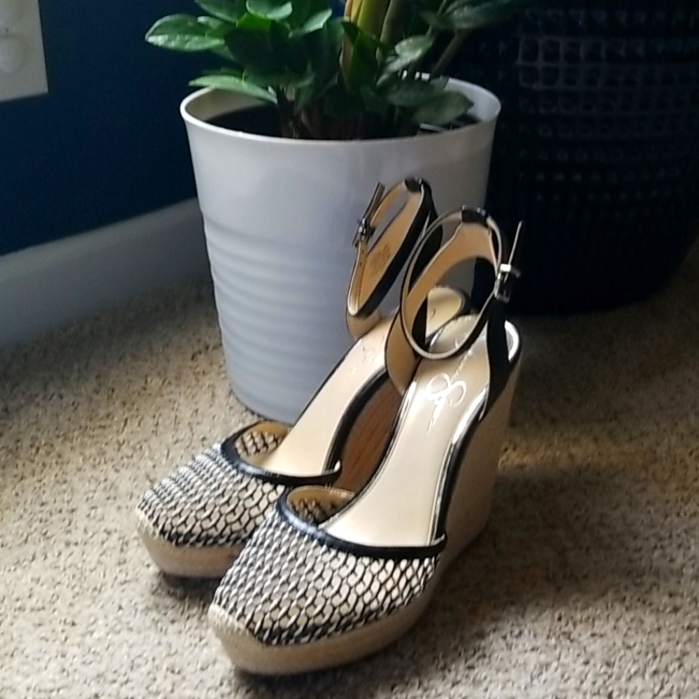 New 4"+ JS Wedge Sandals